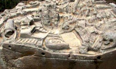 Piatra Sayhuite – misterul monolitului incaș ce seamănă cu o hartă tridimensională